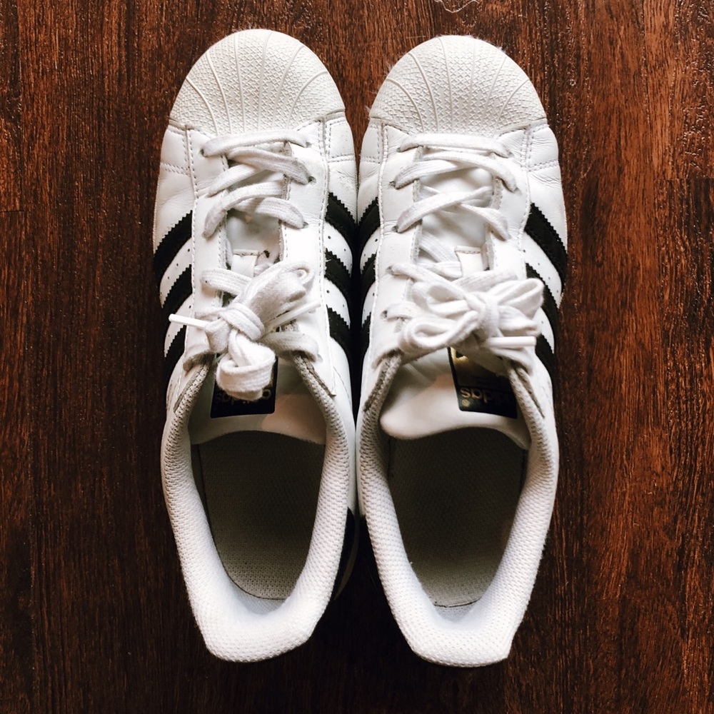Adidas Originals Superstar size 7